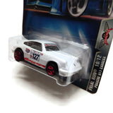 Hot Wheels Final Run 10/12 Porshe 911 Carrera #204, White, NEW