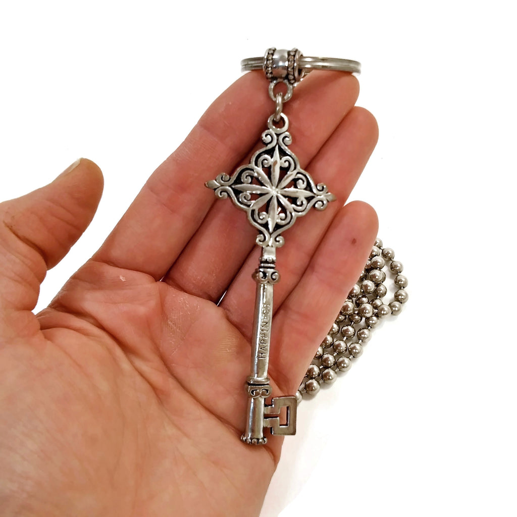 Happiness Decorative Antique Key Charm Pendant Silver Tone Vuntage
