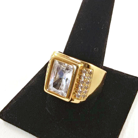 Men Fashion Ring Gold Color W/Square Simulated Diamond Stone Size 12.5