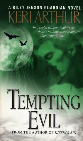 Tempting Evil by Keri Arthur A Riley Jenson Guardian Novel Volume 3